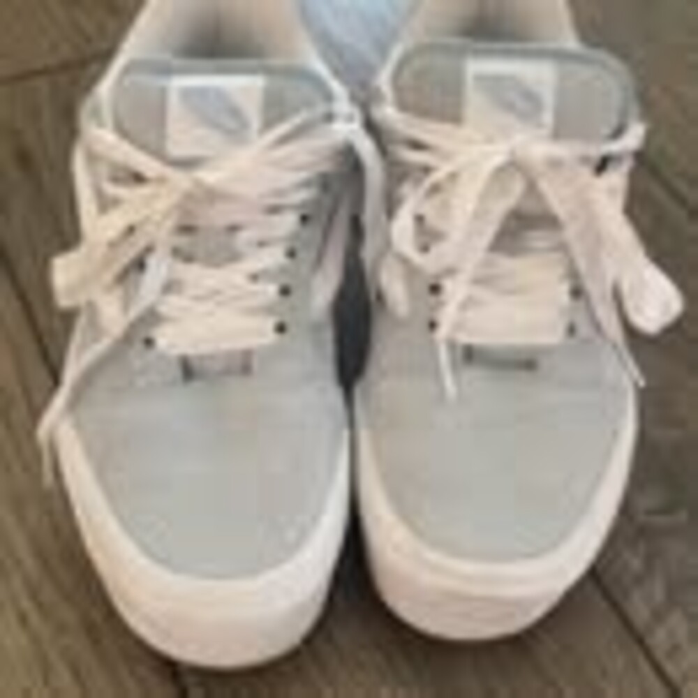 Vans Knu Skool Light Blue Suede Sneakers - Women's Size 9 / Men's Size 7.5